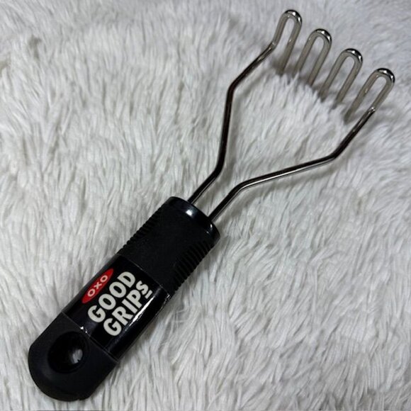 Vintage 4pc Kitchen Tools Set - Potato Masher Scoop Strain Grip n Flip Wisk Flip - Picture 5 of 13